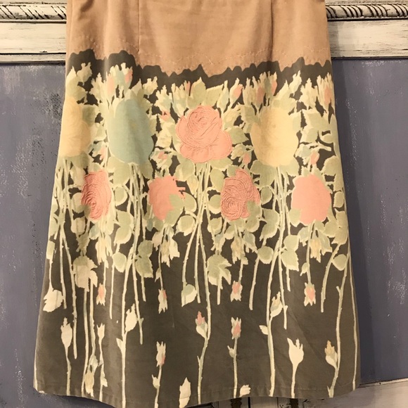 Ted Baker velvety skirt with embroidery size 2 - Picture 5 of 8